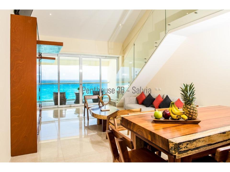 2 Story Oceanfront Penthouses On Cancun Beach! Exterior foto
