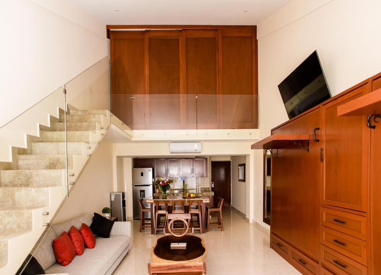 2 Story Oceanfront Penthouses On Cancun Beach! Exterior foto