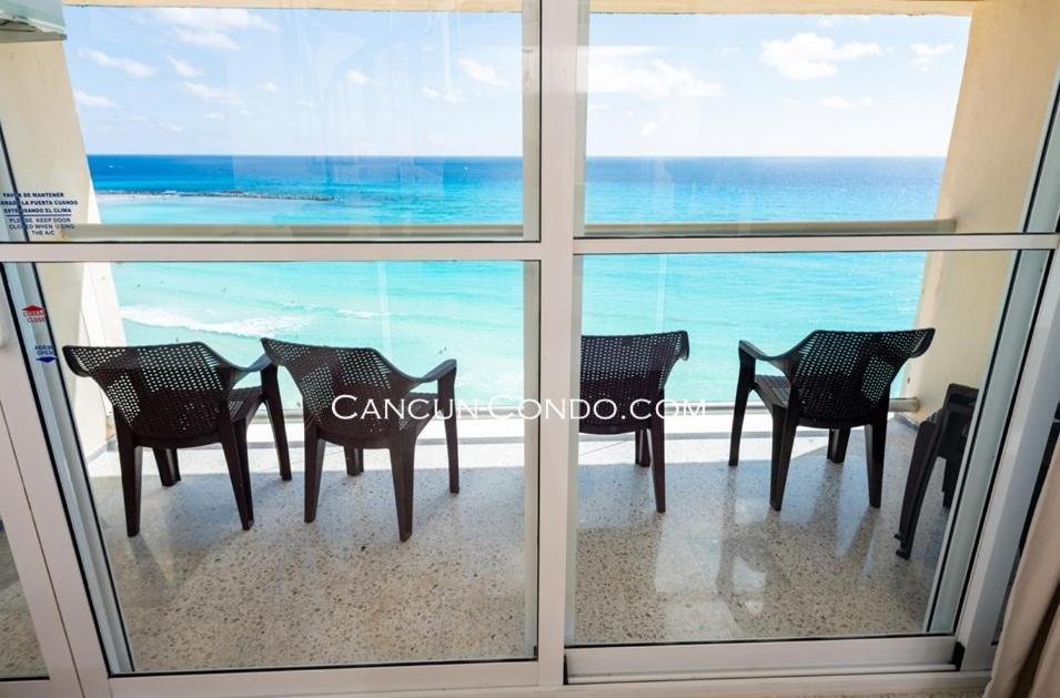 2 Story Oceanfront Penthouses On Cancun Beach! Exterior foto
